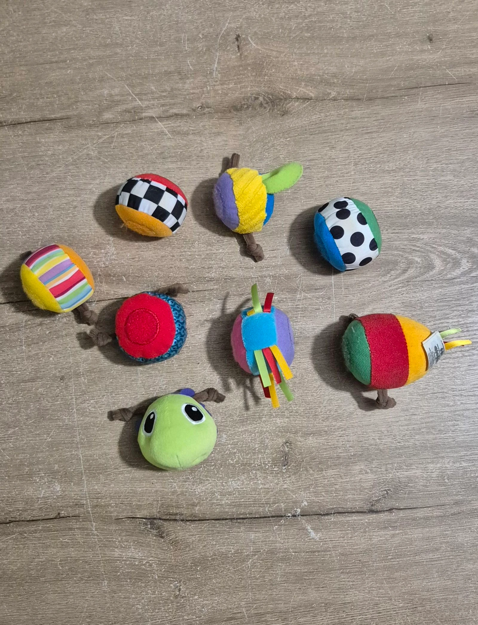 Peluche d'éveil Camille la chenille  – photo 2